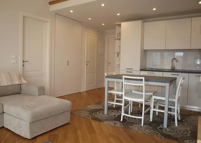 Il Pontile Holidays Marina di Pietrasanta