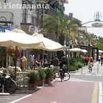 Il Pontile Holidays Διαμέρισμα Marina di Pietrasanta